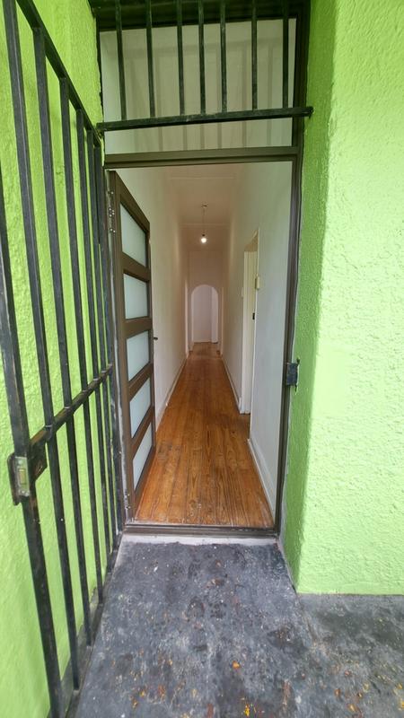 2 Bedroom Property for Sale in Woodstock Western Cape